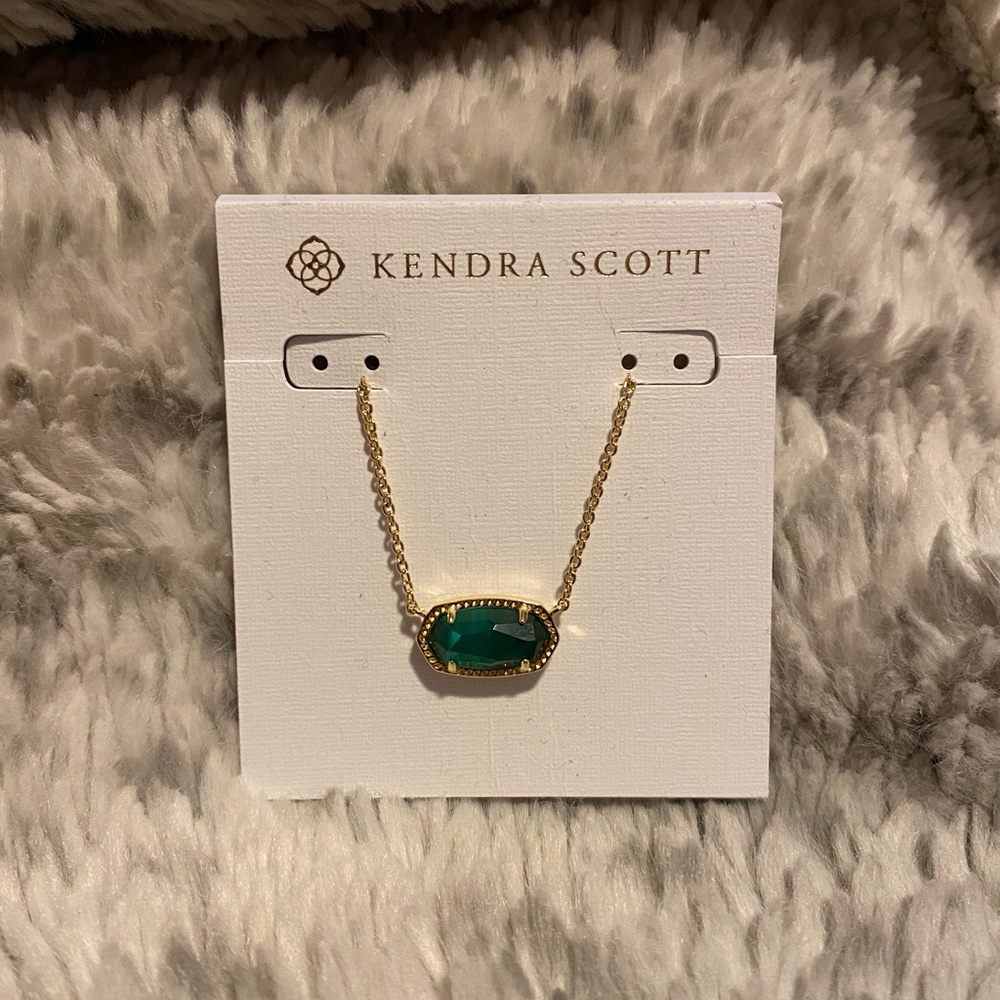 *UNOPENED IN PACKAGE* KendraScott Emerald Necklace